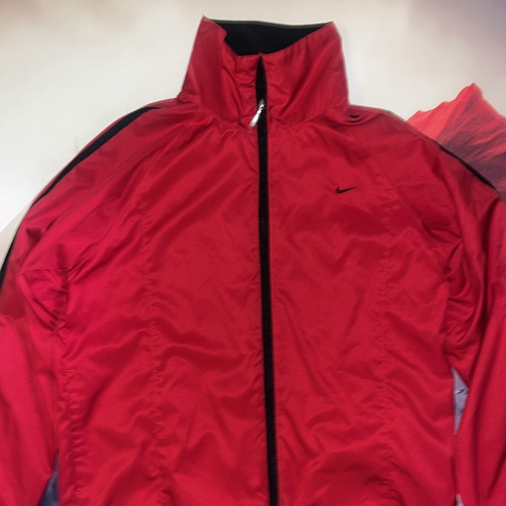 Nike jacket - Picture 2 of 4